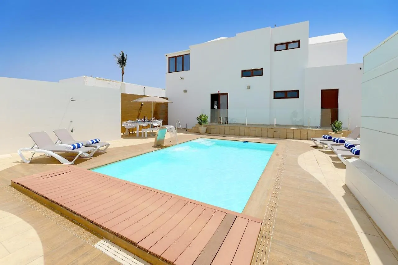 Villa Tisalaya Puerto Del Carmen Lanzarote Spain